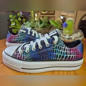 Converse Chuck Taylor All Star "Digital Daze" Platform Sneakers - Womens Size 9